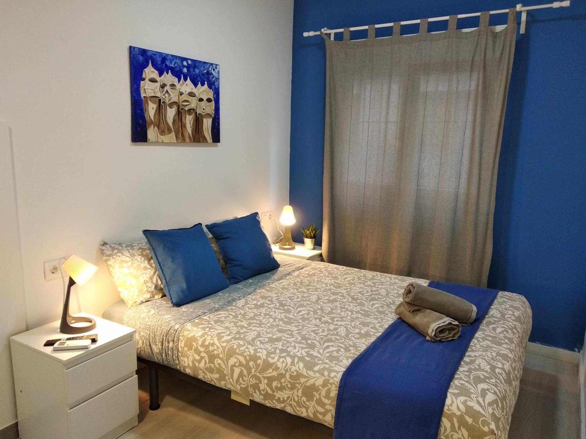 Hostal Urban Basic L'Hospitalet de Llobregat Quarto foto